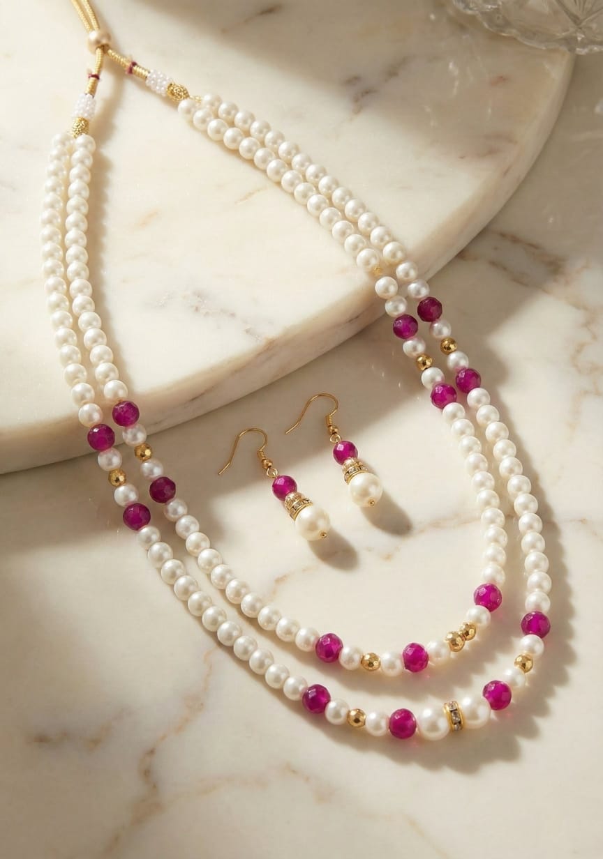 Rosé Pearl Strand image 2